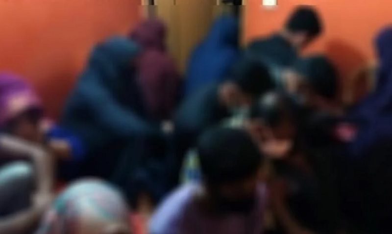 গুলশানে ৩ স্পা সেন্টারে পুলিশের অভিযান, নারীসহ আটক ২৫