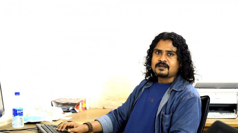 সড়ক দুর্ঘটনায় নিহত সাংবাদিক-গীতিকবি বিশাল