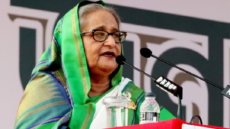 জনসেবায় আত্মনিয়োগ করুন, শান্তি পাবেন: প্রধানমন্ত্রী