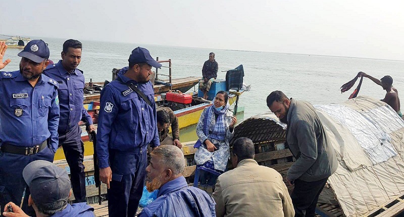 যমুনা নদী থেকে অবৈধ বালু উত্তোলন, ৫০ হাজার টাকা জরিমানা
