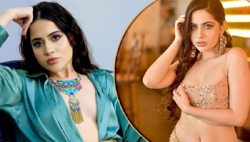 বাবার বিরুদ্ধে শারীরিক নির্যাতনের অভিযোগ উরফির