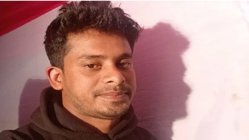 স্ত্রী তালাক দেয়ায় শ্বশুরবাড়ি গিয়ে স্বামীর আত্মহত্যা
