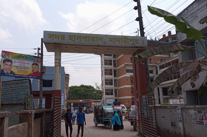 মাদারীপুরে বিদ্যুতায়িত হয়ে কৃষকের মৃত্যু