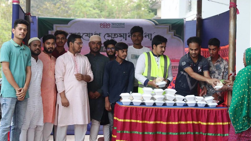 হাসপাতালে রোগী ও স্বজনরা বিনামূল্যে পাচ্ছেন ইফতার ও সেহরি