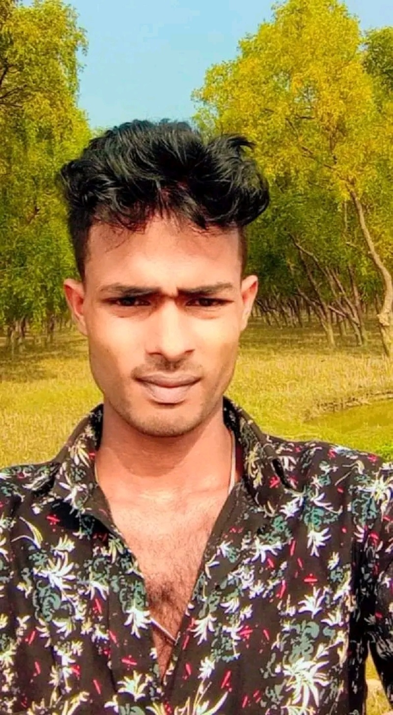 তালতলীতে মেয়ের আপত্তিকর ভিডিও ভাইরাল, লজ্জায় মায়ের আত্মহত্যা