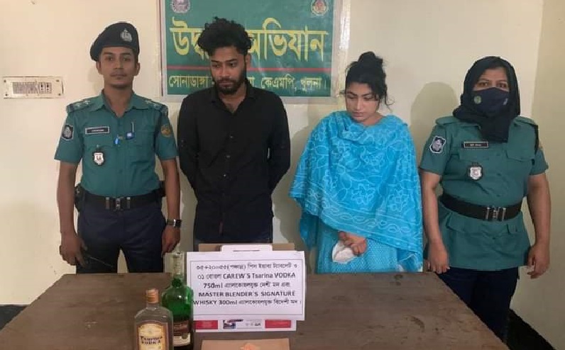 খুলনায় দেশি-বিদেশি মদ ও ইয়াবা-গাঁজাসহ গ্রেফতার ৫