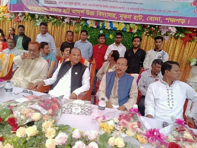 বোদায় একাডেমিক ভবনের উদ্বোধন করলেন রেলমন্ত্রী