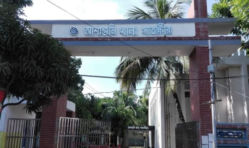 চাঁদাবাজির অভিযোগে পুলিশের এএসআইসহ গ্রেপ্তার ৫