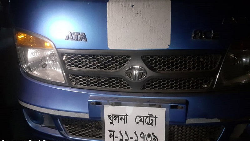 পিকআপের ধাক্কায় দুই বাইক আরোহী হতাহত