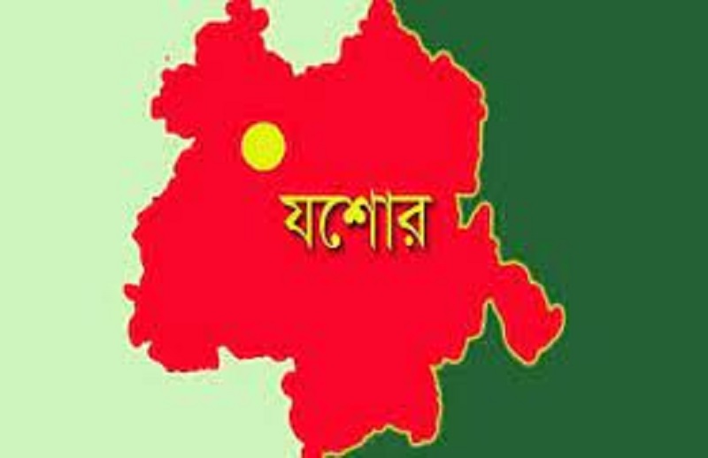 যশোরে বিষাক্ত মদ পানে মৃত্যু বাড়লেও থেমে নেই বিক্রি