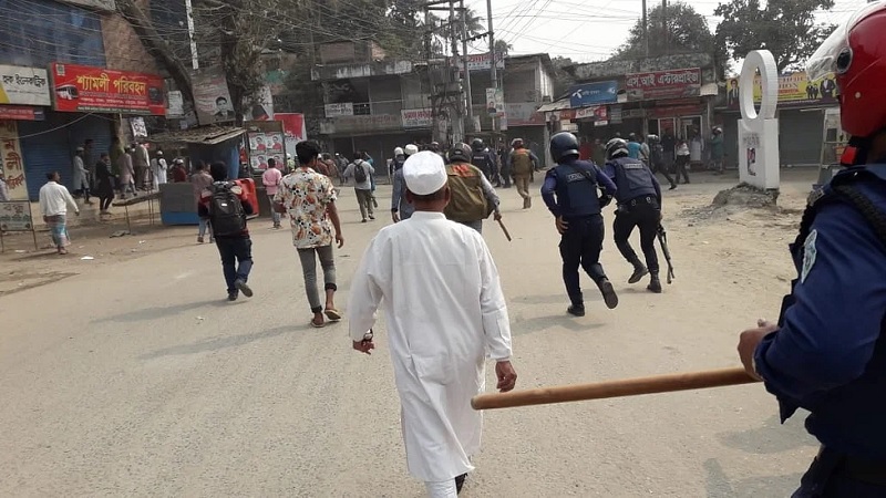 পঞ্চগড়ে কাদিনায়ীদের জলসা স্থগিত, নিহত ১