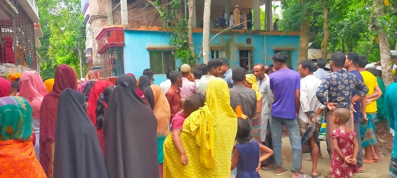 নান্দাইলে ফাঁসিতে ঝুলন্ত গৃহবধূর মরদেহ উদ্ধার