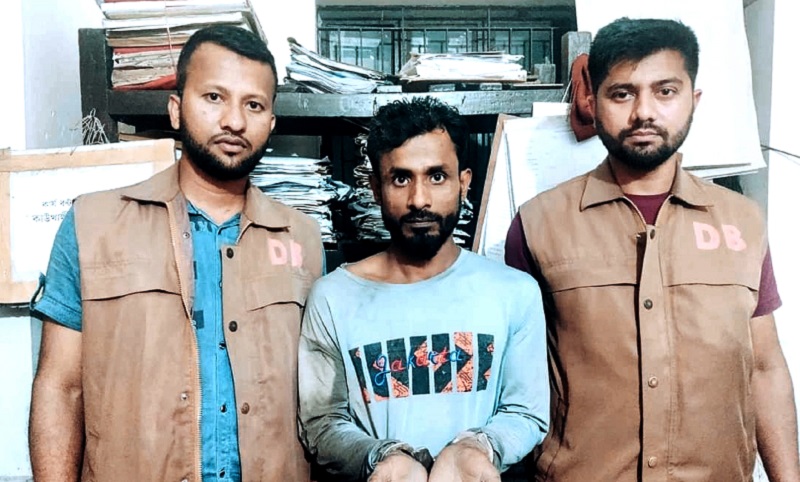 কাউখালীতে ইয়াবাসহ এক যুবক আটক