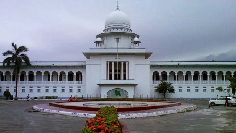 সেই পুলিশ কর্মকর্তাকে বরখাস্তের নির্দেশ