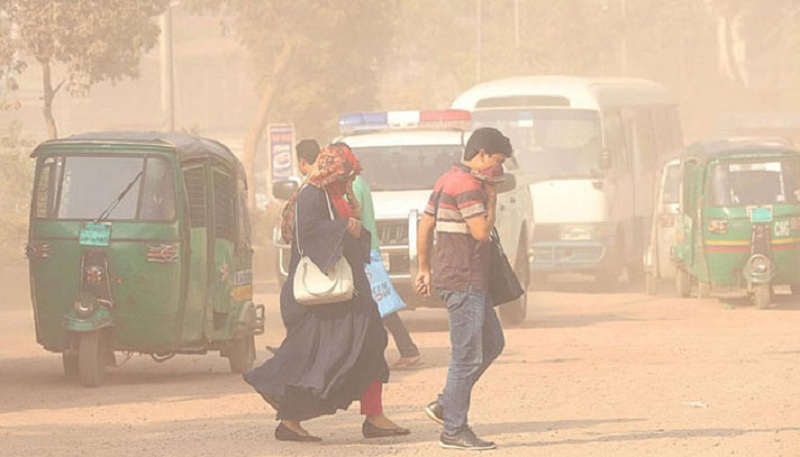 ফাঁকা রাজধানীও আজ দূষণে তৃতীয়