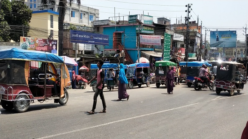 ৯ বছরের রেকর্ড ভেঙে তাপপ্রবাহের কবলে চুয়াডাঙ্গাবাসী