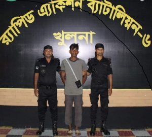 হৃদয় শেখ হত্যা মামলার পলাতক আসামি গ্রেফতার
