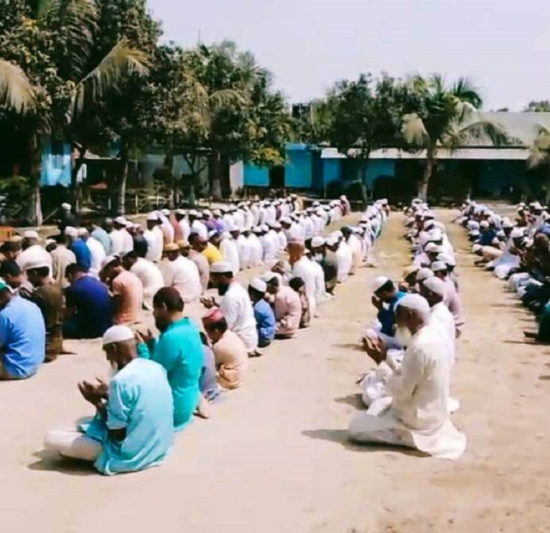 ঠাকুরগাঁওয়ে বৃষ্টির জন্য বিশেষ নামাজ ও দোয়া