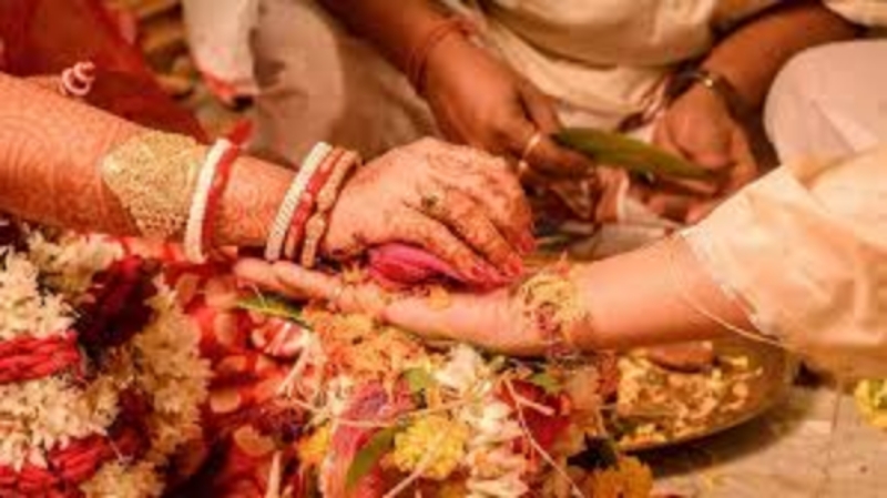 বিয়ের এক দিন পর স্বামী-স্ত্রী’র মৃত্যু