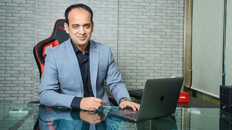 শর্তসাপেক্ষে জামিন পেয়েছেন ইভ্যালির রাসেল