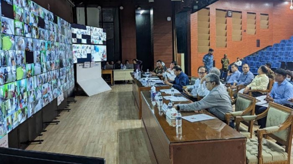 ভোটে অনিয়ম ঠেকাতে সিসি ক্যামেরায় নজর ইসির