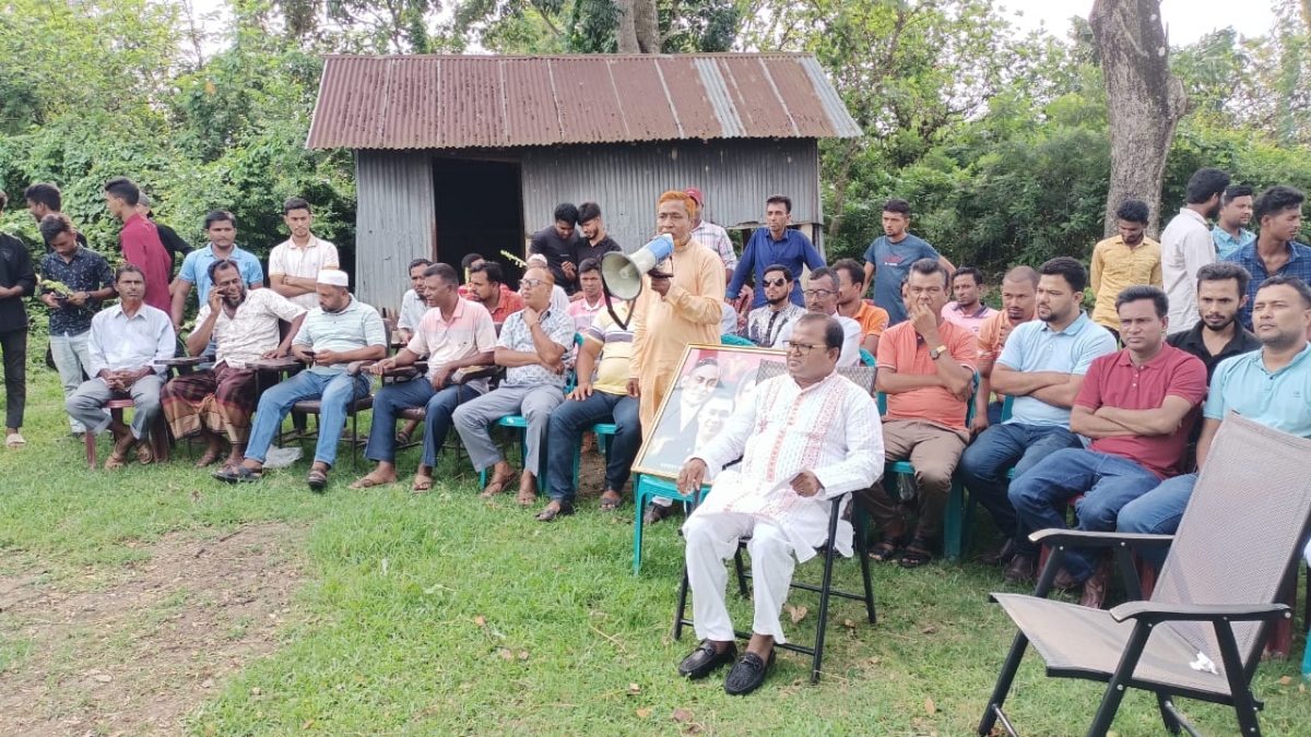 তৃণমূল নেতাকর্মীদের নিয়ে রোটারিয়ান নাজমুল হাসানের আলোচনা সভা