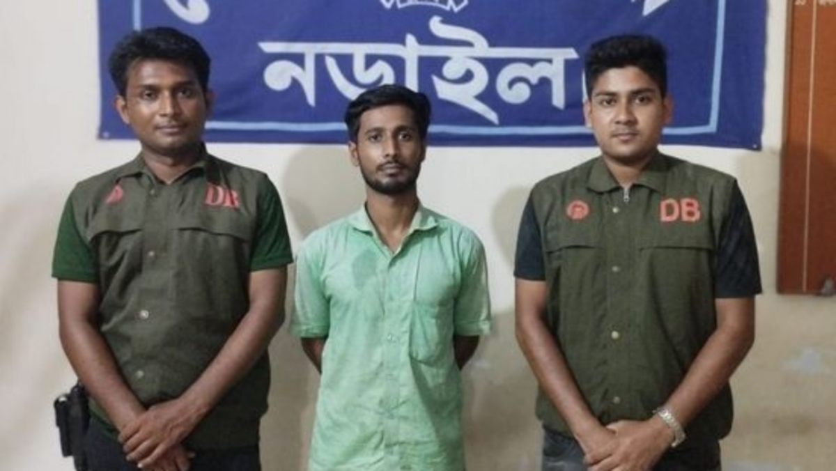 নড়াইলে ইয়াবাসহ মাদক ব্যবসায়ী আটক