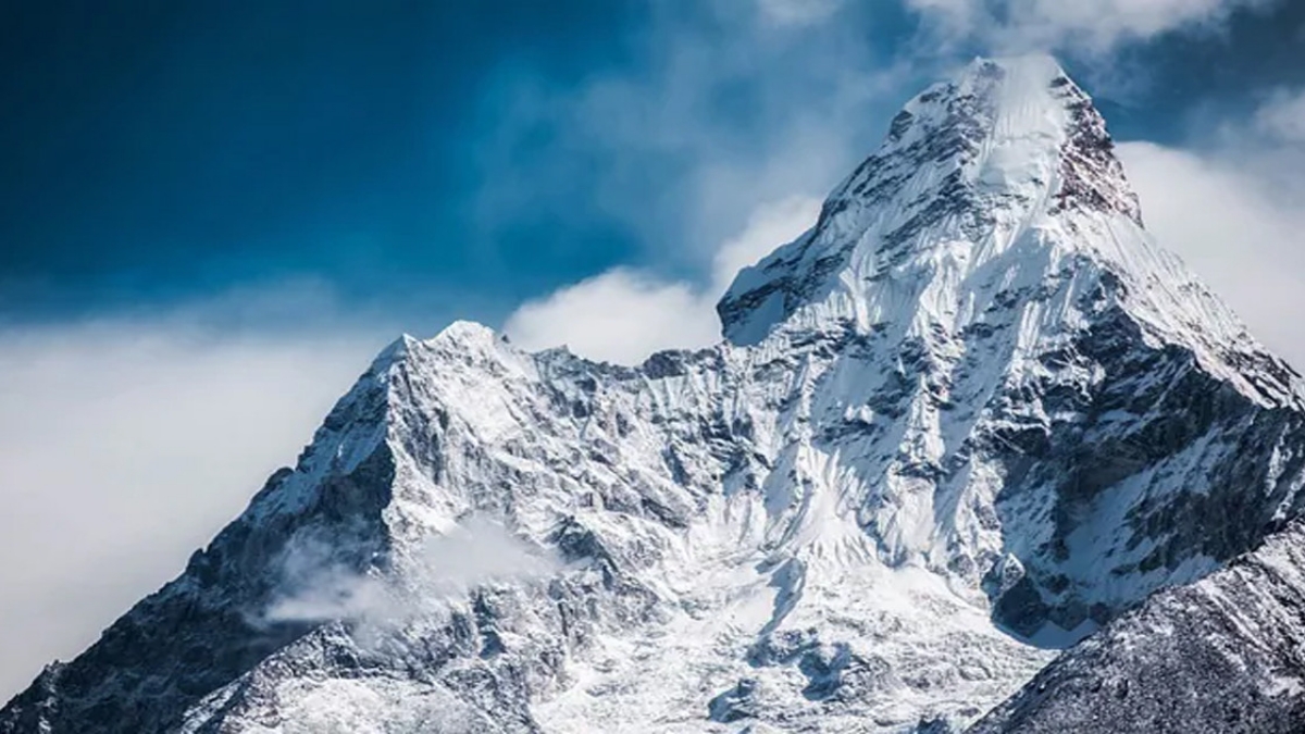 অস্বাভাবিক হারে গলছে হিমালয়ের হিমবাহ
