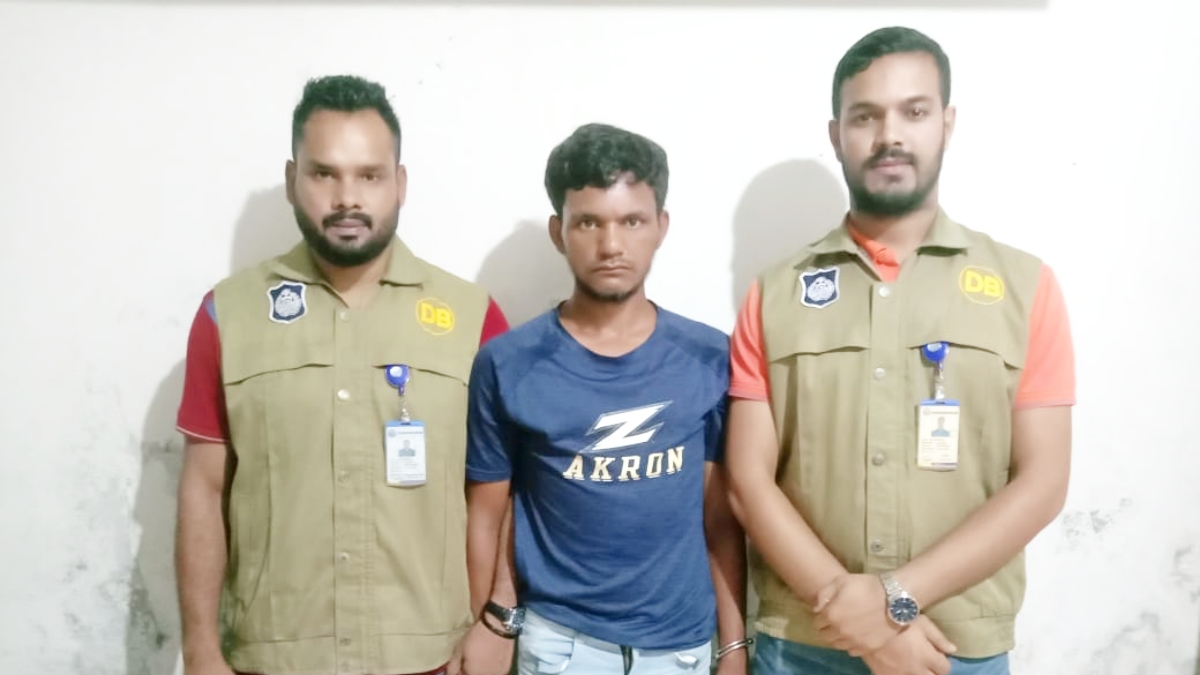 কিশোরগঞ্জে মাদক কারবারি গ্রেফতার