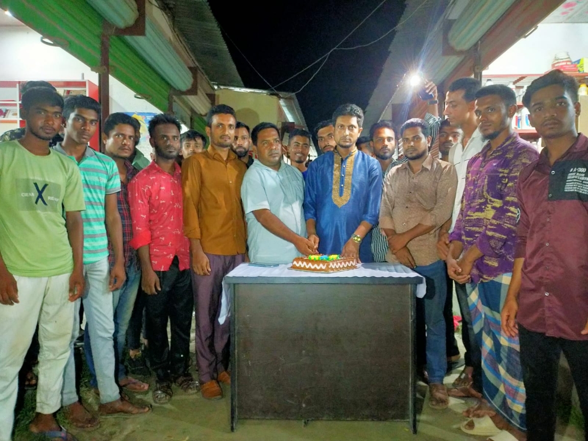 ঈশ্বরগঞ্জে আ.লীগের প্রতিষ্ঠাবার্ষিকী উদযাপন
