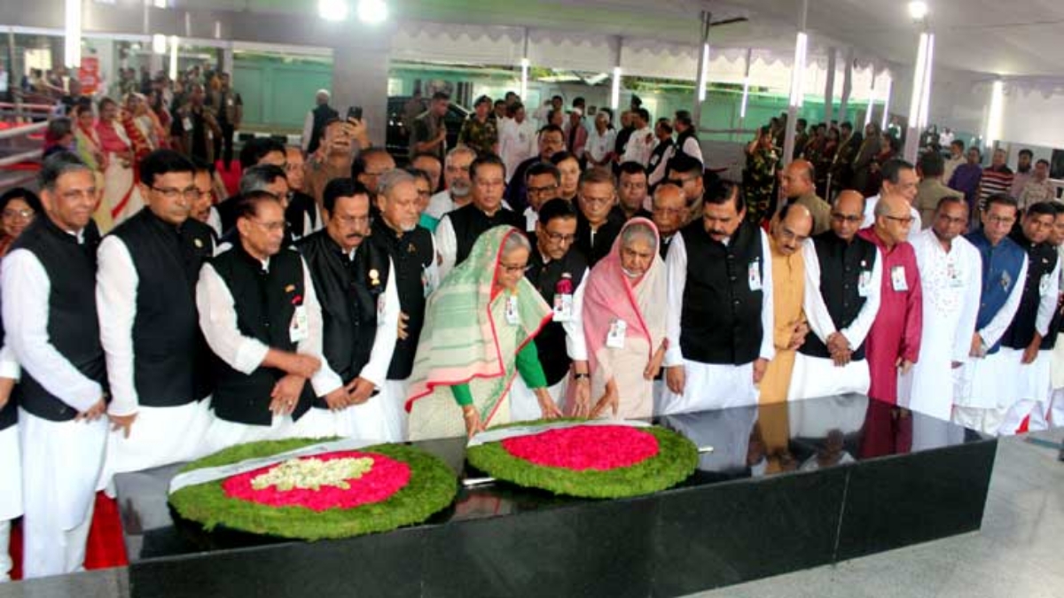 প্রতিষ্ঠাবার্ষিকীতে সুখী সমৃদ্ধ স্মার্ট বাংলাদেশ গড়ার অঙ্গীকার আ.লীগের