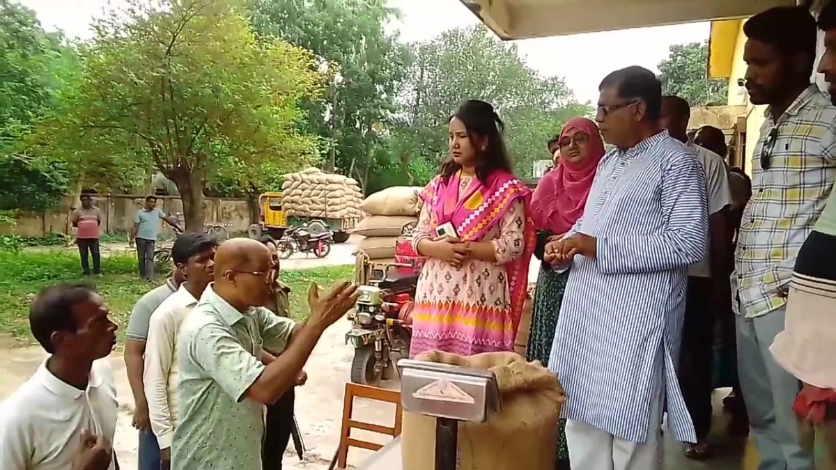 গাংনীতে সরকারিভাবে ধান ক্রয় শুরু