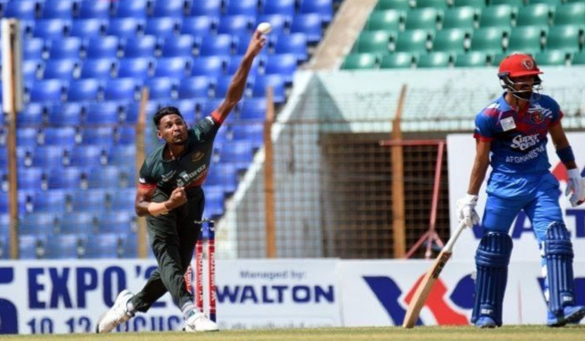 বাংলাদেশকে পাহাড়সম টার্গেট দিলো আফগানরা
