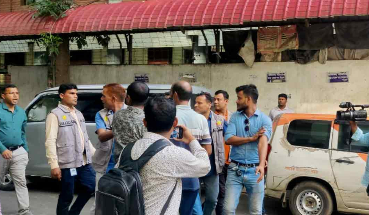 হিরো আলমের ওপর হামলার ঘটনায় আটক ২