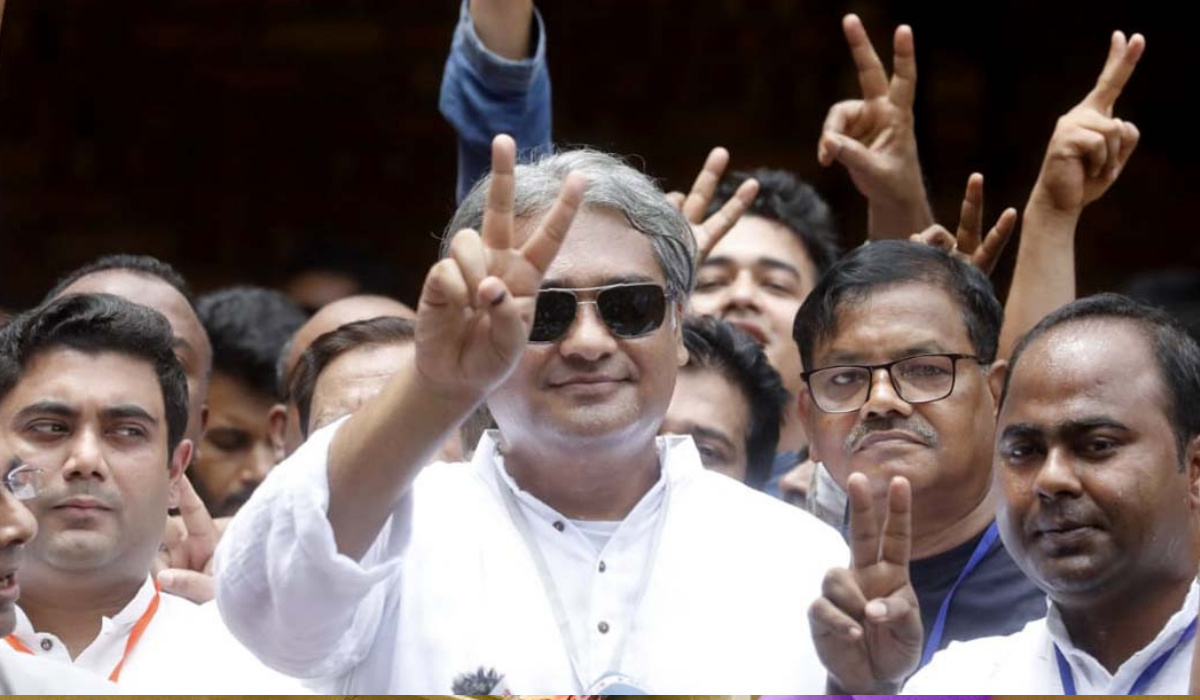 নৌকার টিকেটে ঢাকা-১৭ থেকে সংসদে আরাফাত