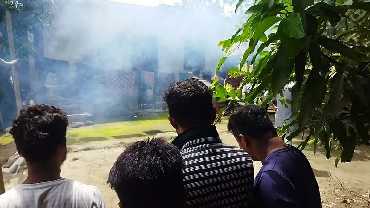 শামীম ওসমানের সঙ্গে তর্ক, সেই যুবকের নোয়াখালীর বাড়িতে হামলা