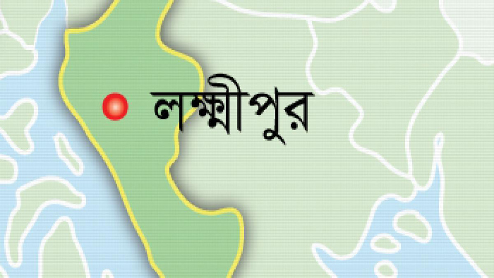 ব্রিজ রক্ষায় বয়ার চরে বালু অপসারণ