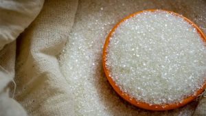 আনুষ্ঠানিক ঘোষণা ছাড়াই বাড়ল চিনির দাম