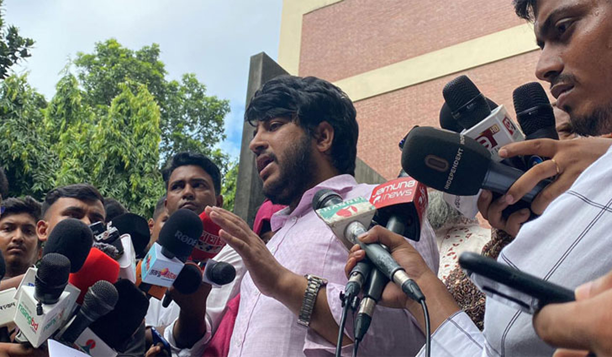 সন্তানদের বিরুদ্ধে আনা অভিযোগ দুরভিসন্ধিমূলক: বুয়েটের আটক শিক্ষার্থীদের অভিভাবক