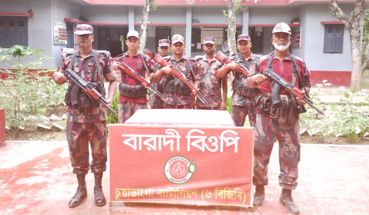 চুয়াডাঙ্গায় ২০ কেজি রূপা জব্দ