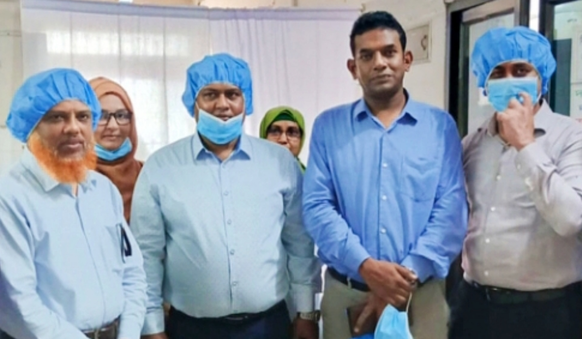 এইচআইভি পজেটিভ নারীর সিজারে ডা. নিলুফার দৃষ্টান্ত