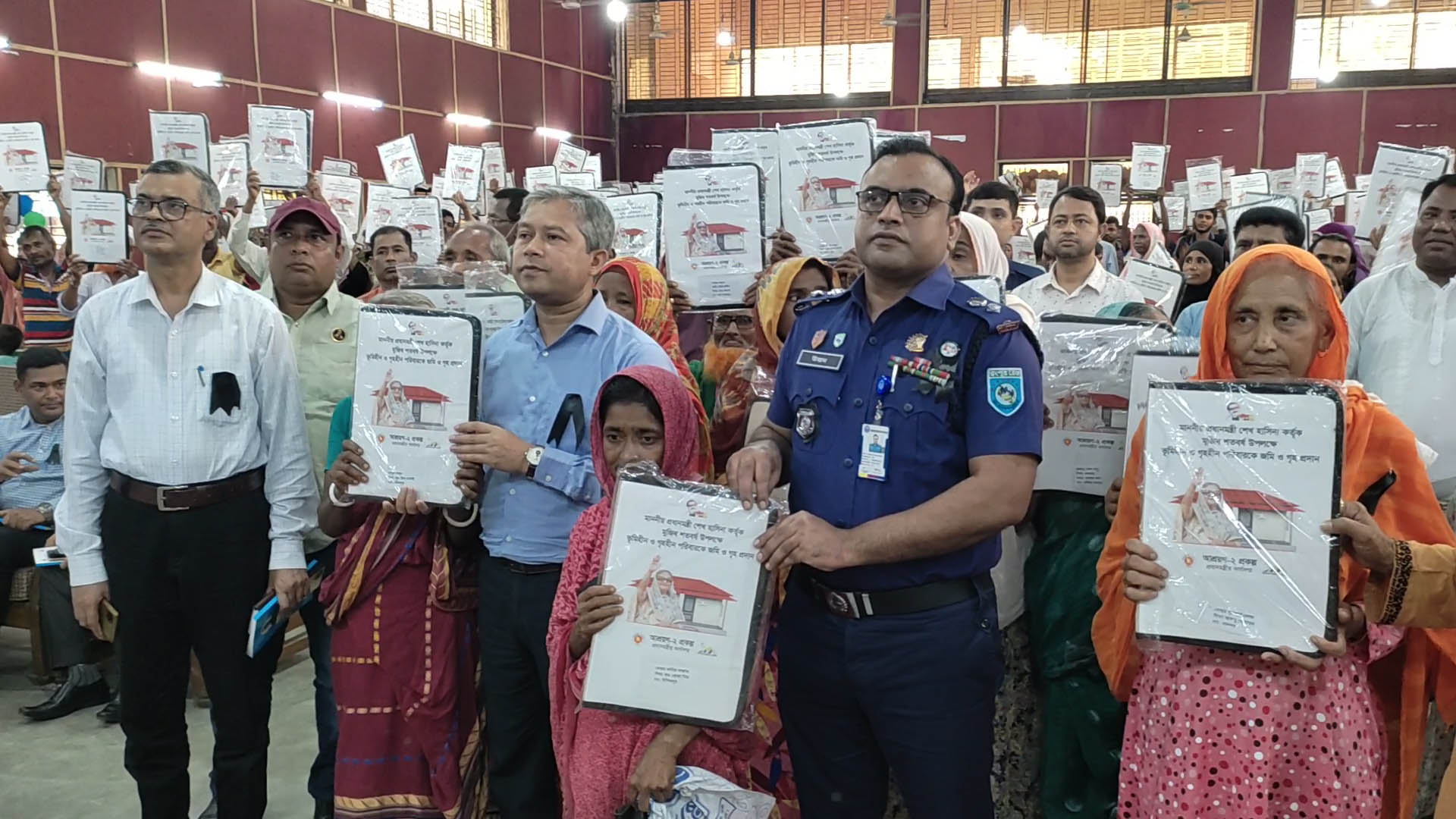 ঠাকুরগাঁও জেলা ভুমি ও গৃহহীনমুক্ত ঘোষণা