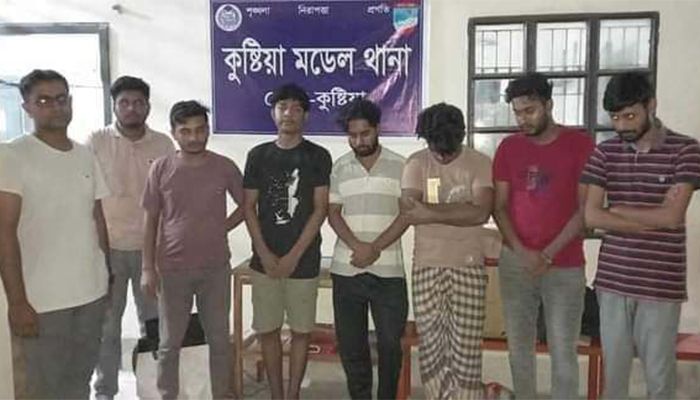 পর্নোগ্রাফি তৈরি ও বিক্রির অভিযোগে আটক ৮