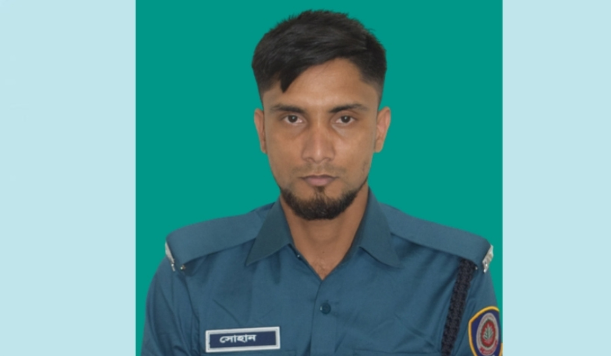 সিরাজগঞ্জে ডিবি পরিচয়ে মাদকদ্রব্য নিয়ন্ত্রনের সিপাইয়ের বিরুদ্ধে টাকা লুটের অভিযোগ
