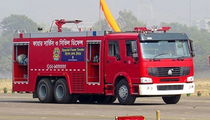 চট্টগ্রামে চারতলা ভবনে আগুন