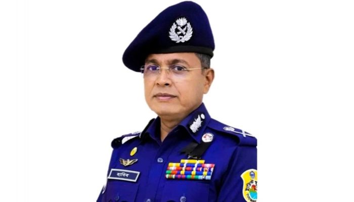 দায়িত্ব নিলেন ডিএমপি কমিশনার হাবিবুর রহমান