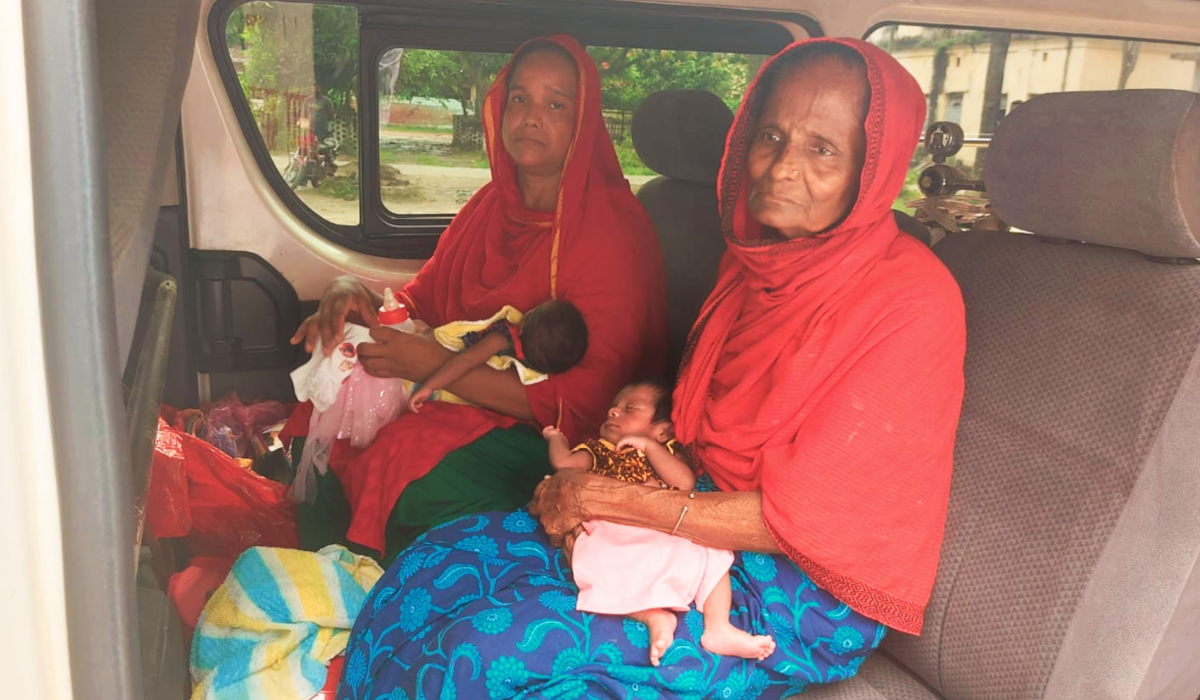 মা আশ্রয়কেন্দ্রে ও যমজ সন্তানের ঠিকানা ছোটমনি নিবাস