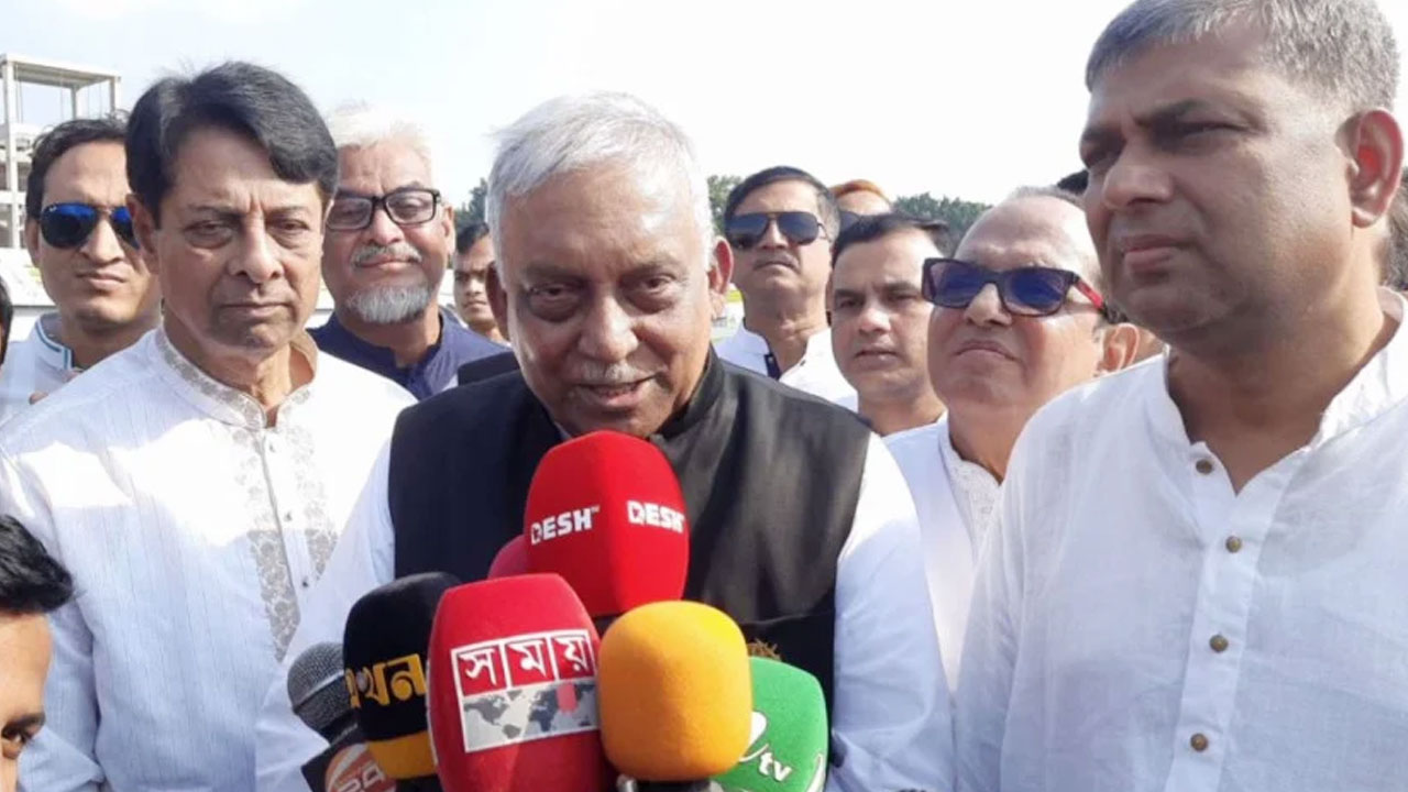 সুনির্দিষ্ট অভিযোগ ছাড়া পুলিশ কাউকে আটক করছে না