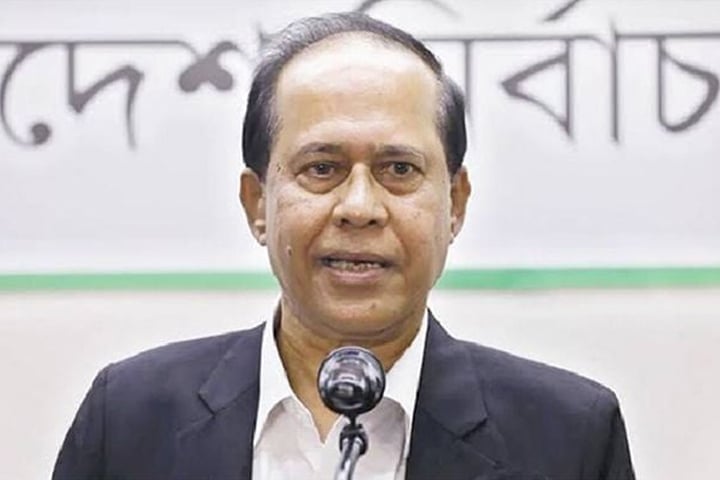 নির্বাচন পেছাতে সিইসিকে লিগ্যাল নোটিশ