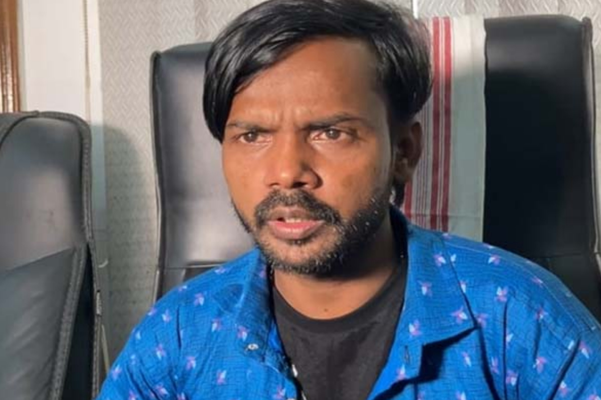 মনোনয়ন জমা দিলেন হিরো আলম